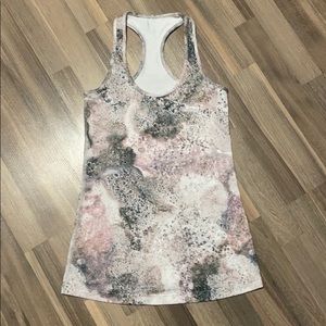 Lululemon tank top